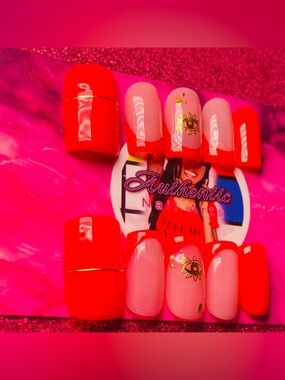 Red and Pink French Tip Press-On Nails with Gold Eye Accent